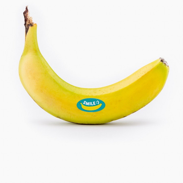 Banaan met fruitsticker